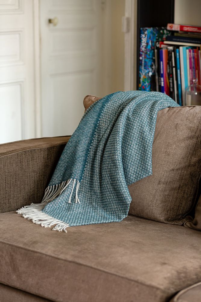 Decorative objects - FEROE tweed effect throw - TOISON D'OR