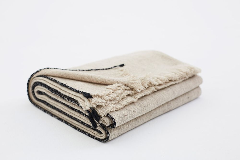 Throw blankets - Throw blanket Sisteron - TEIXIDORS