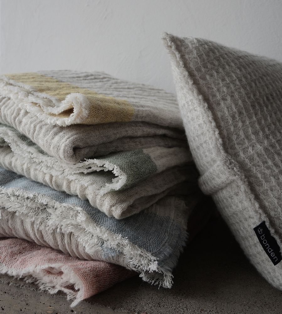 Homewear - Finnish lamb wool / natural linen blanket with plant dyed stripes, Tuiskut - BONDEN