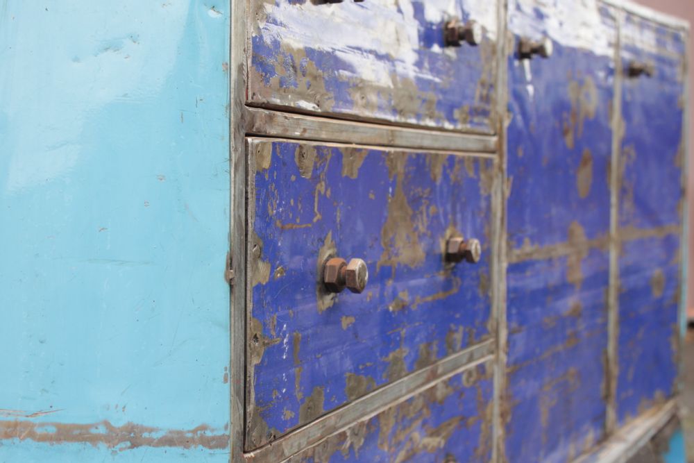 Design objects - Watt Watt by Hamed Ouattara - MOOGOO CREATIVE AFRICA