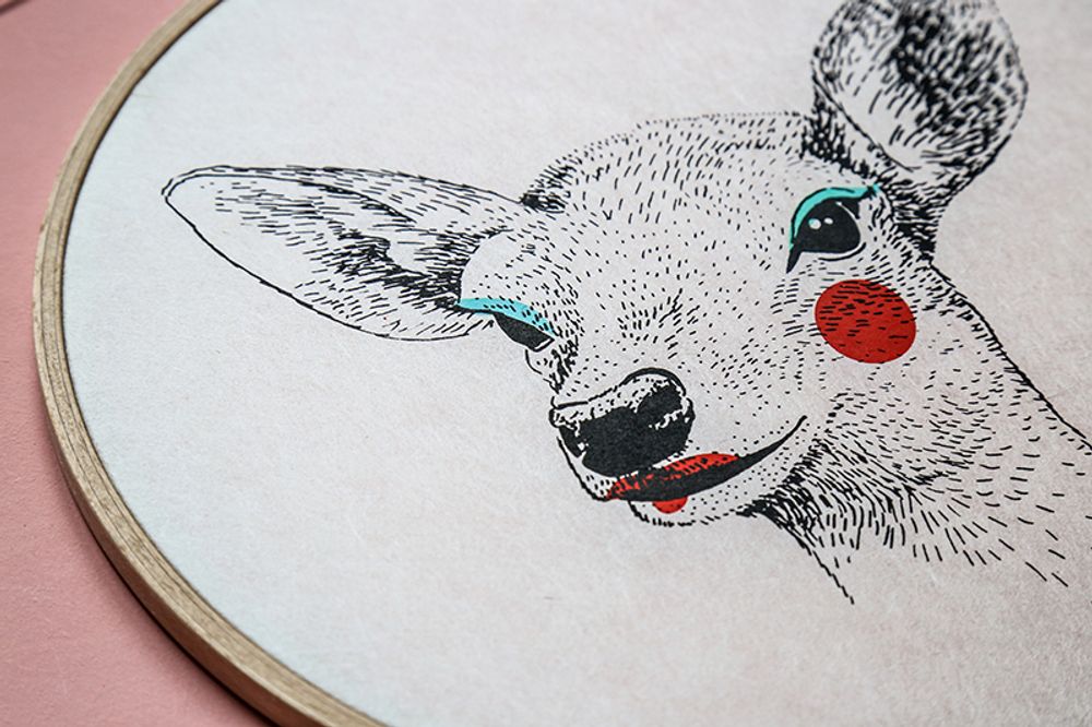 Other wall decoration - Silkscreen print on Japanese paper and embroidery drum - “Painted Animals” Dream Drum Collection - PAPPUS ÉDITIONS