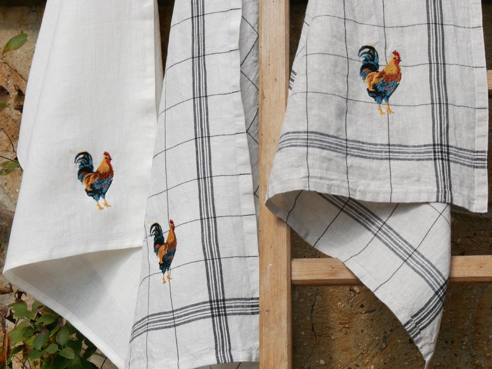 Torchons textile - TORCHONS BRODES. - CHARVET EDITIONS
