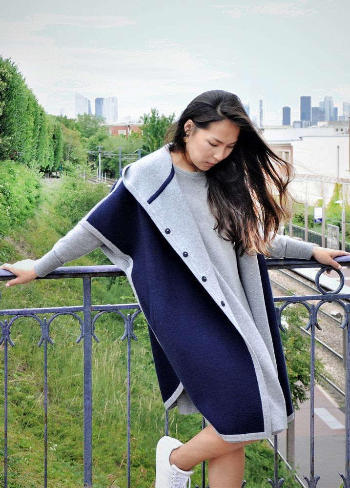 Apparel - Reversible women's poncho with hoodie in cashmere, Mongolia - AZZA DESIGN STUDIO ORGANIC CASHMERE MONGOLIE