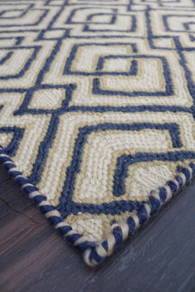 Classic carpets - Y-Knot Geometric Carpets - MEEM RUGS