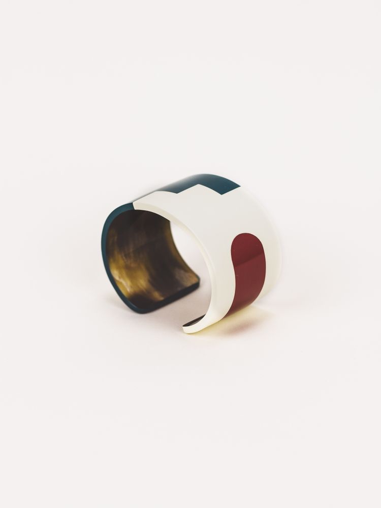 Jewelry - Horn and lacquer bracelets - L INDOCHINEUR X RIVÊT