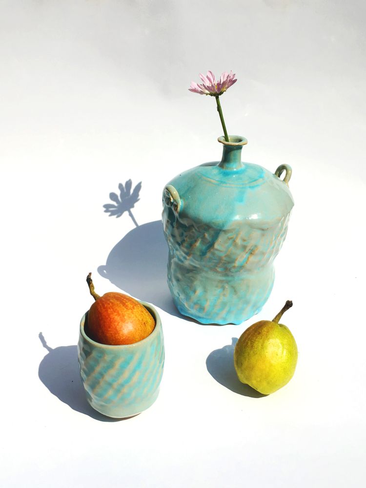 Sculptures, statuettes and miniatures - Keep In Touch : On Celebrating human touch - LAMUNLAMAI. CRAFTSTUDIO