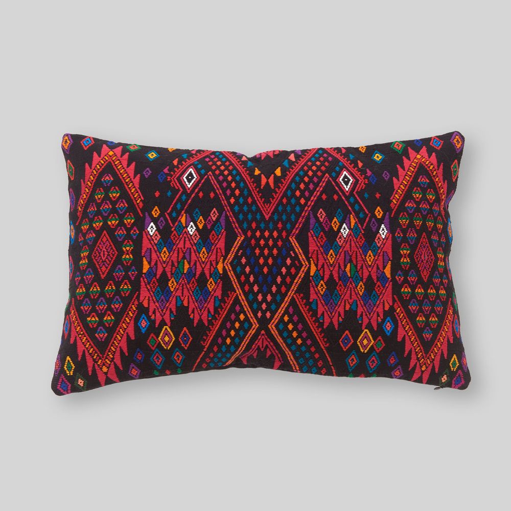 Comforters and pillows - BROCADO IXKOT CUSHION RED - NATA Y LIMÓN
