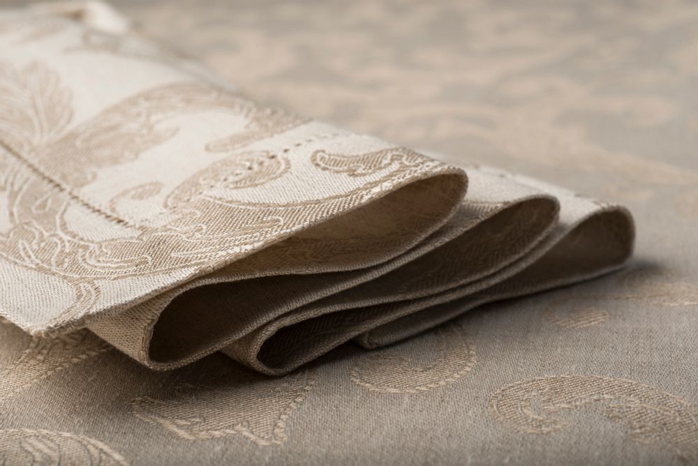 Table cloths - Aldabra table linen - AIGREDOUX