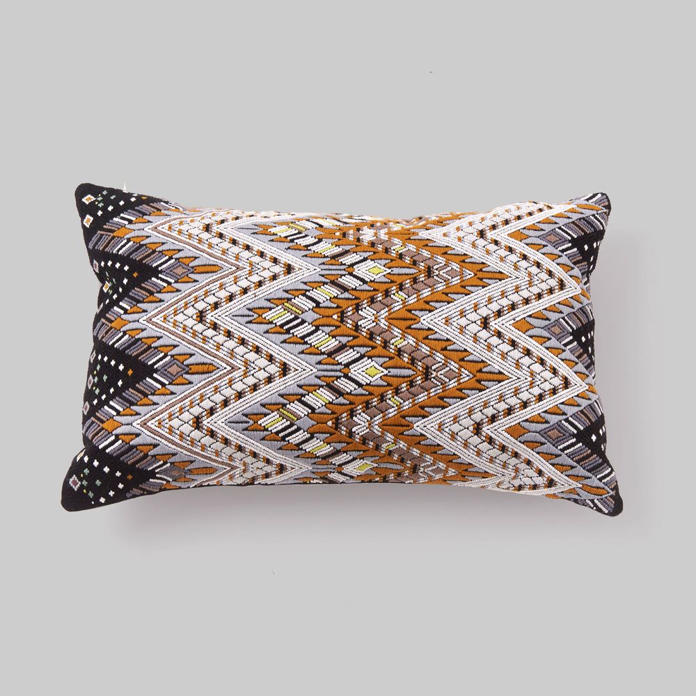 Comforters and pillows - BROCADO SERPIENTE CUSHION BROWN - NATA Y LIMÓN