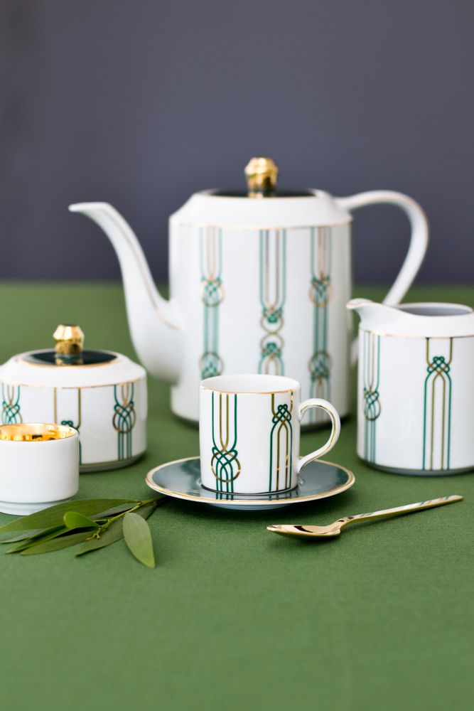 Couverts & ustensiles de cuisine - Assiettes en porcelaine Liberty - PORCEL