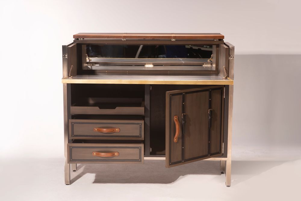 Autres tables - Bar de Ken - P&B VALISES