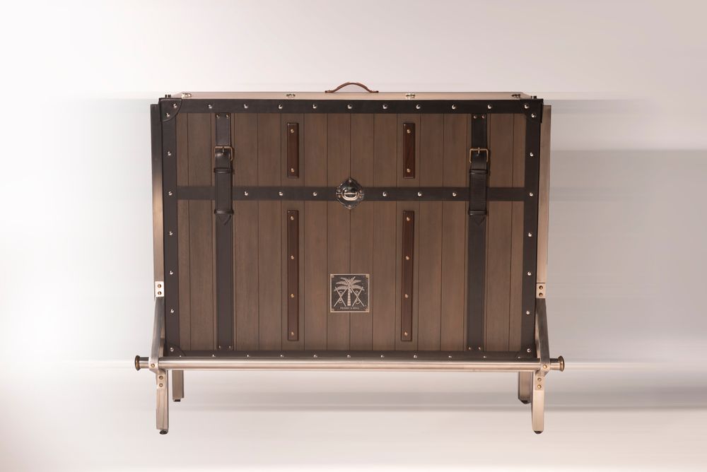 Autres tables - Bar de Ken - P&B VALISES