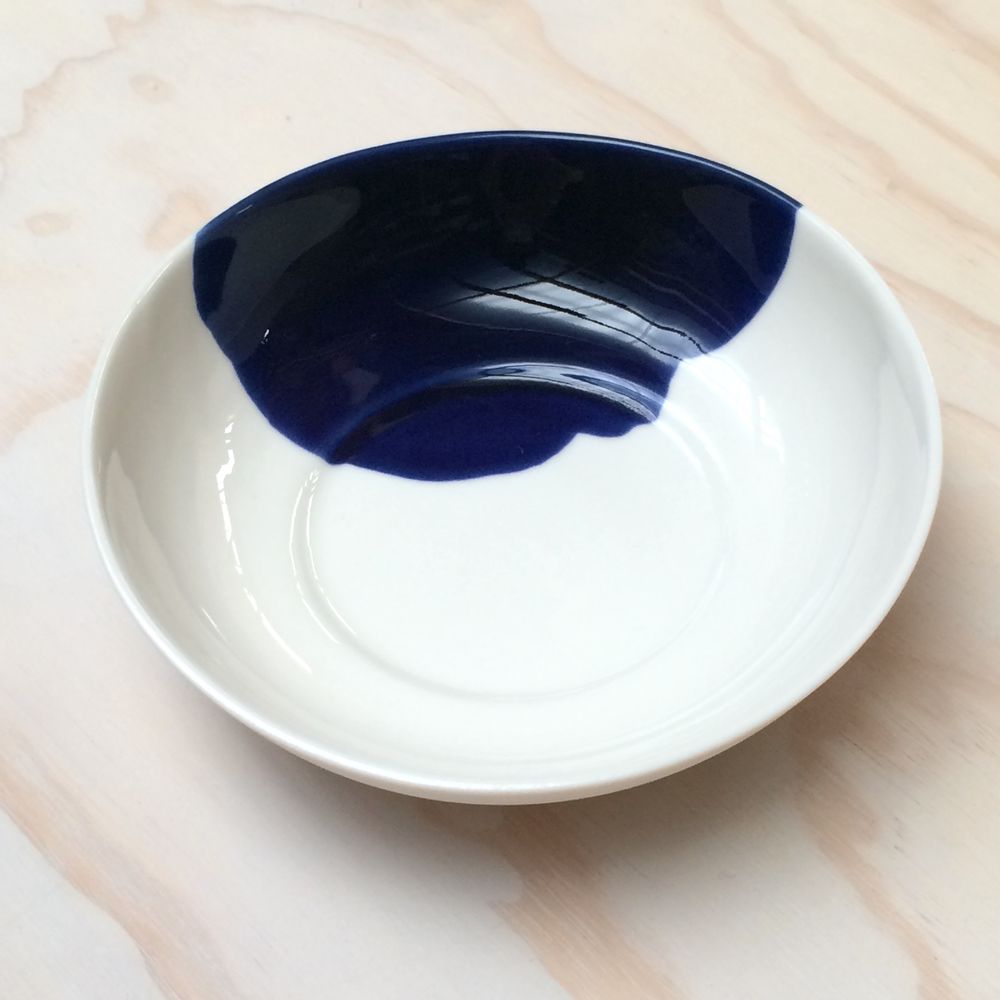 Plats et saladiers - ALS GEGOTEN plaque profonde - STUDIO INEKE VAN DER WERFF