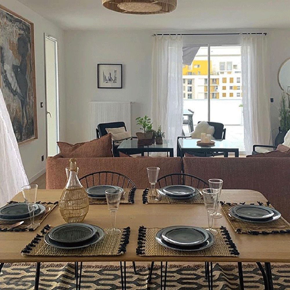 Tables Salle à Manger - TABLE PROFILEE RECTANGLE - BEST BEFORE...