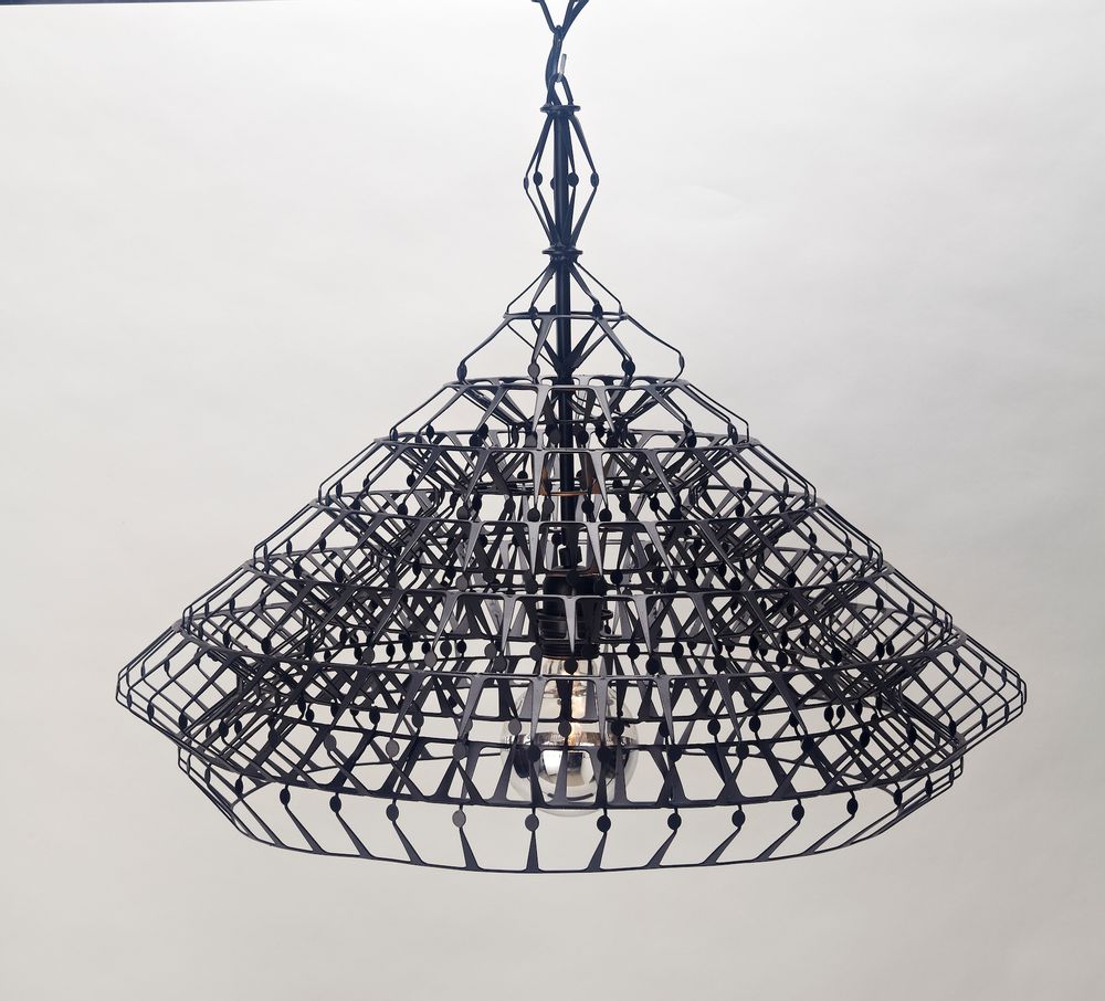 Unique pieces - Ngob Lamp - PIN