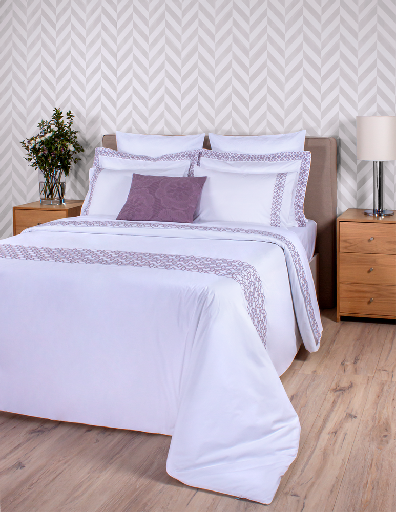 Linge de lit - Vicence - Collection de broderies - MIA ZARROCCO - FINE LINENS