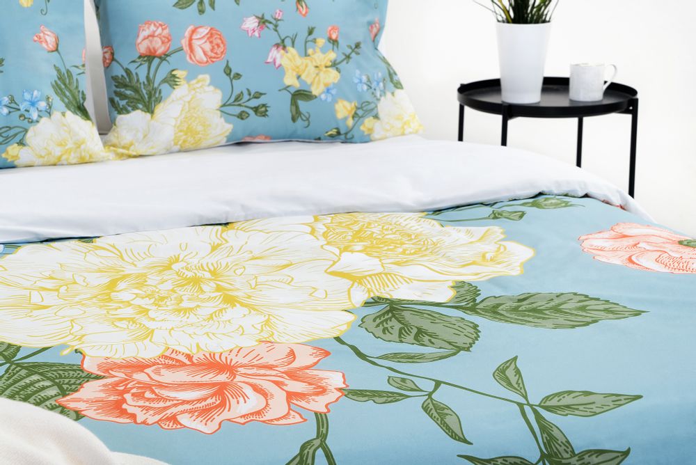 Bed linens - Ocean Flowers Duvet Cover Set - MARSALA HOME ®