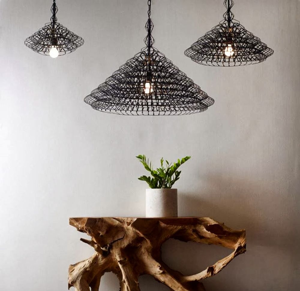 Unique pieces - Ngob Lamp - PIN