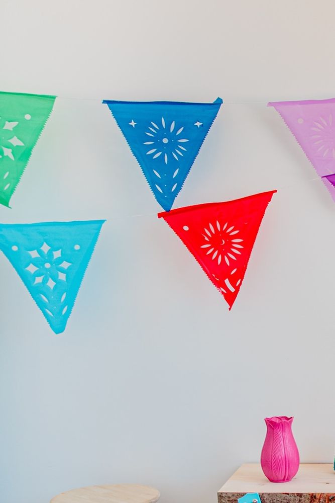 Christmas garlands and baubles - Papel picado garland - TIENDA ESQUIPULAS