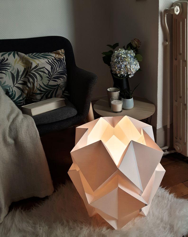 Lampadaires - Lampe de sol HIKARI  - TEDZUKURI ATELIER