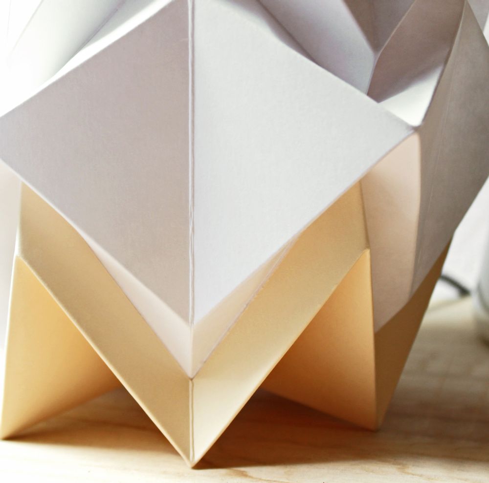 Lampadaires - Lampe de sol HIKARI  - TEDZUKURI ATELIER