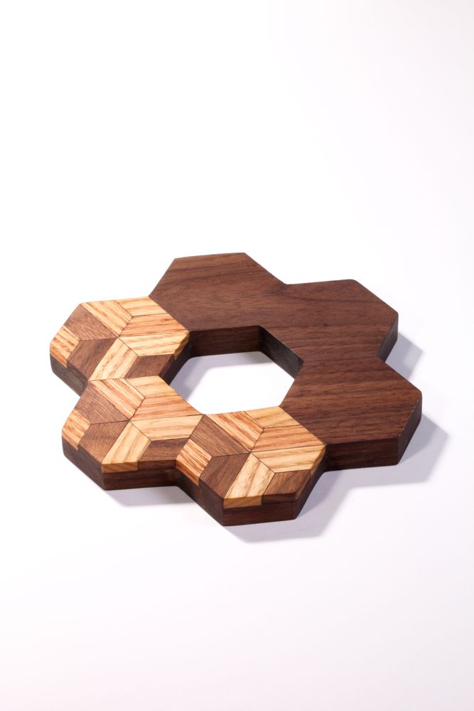 Design objects - Tortoise Shell Pattern Pot Stand - WORKSHOP YEONHUI