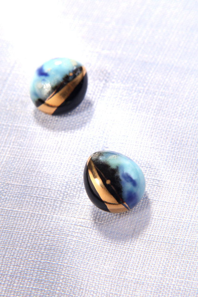 Cadeaux - Boucle d'oreille Unbalance Perle de boue n°1 - MARU