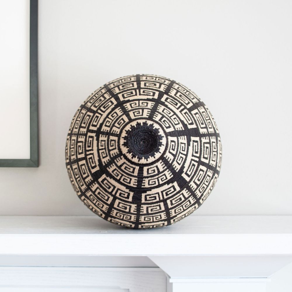 Decorative objects - Tapered Black & White Wounaan Woven Basket - RAINFOREST BASKETS