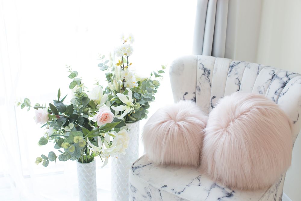 Coussins - Snowball - Coussin boule en Fausse Fourrure - MAISON EVELYNE PRELONGE FRANCE