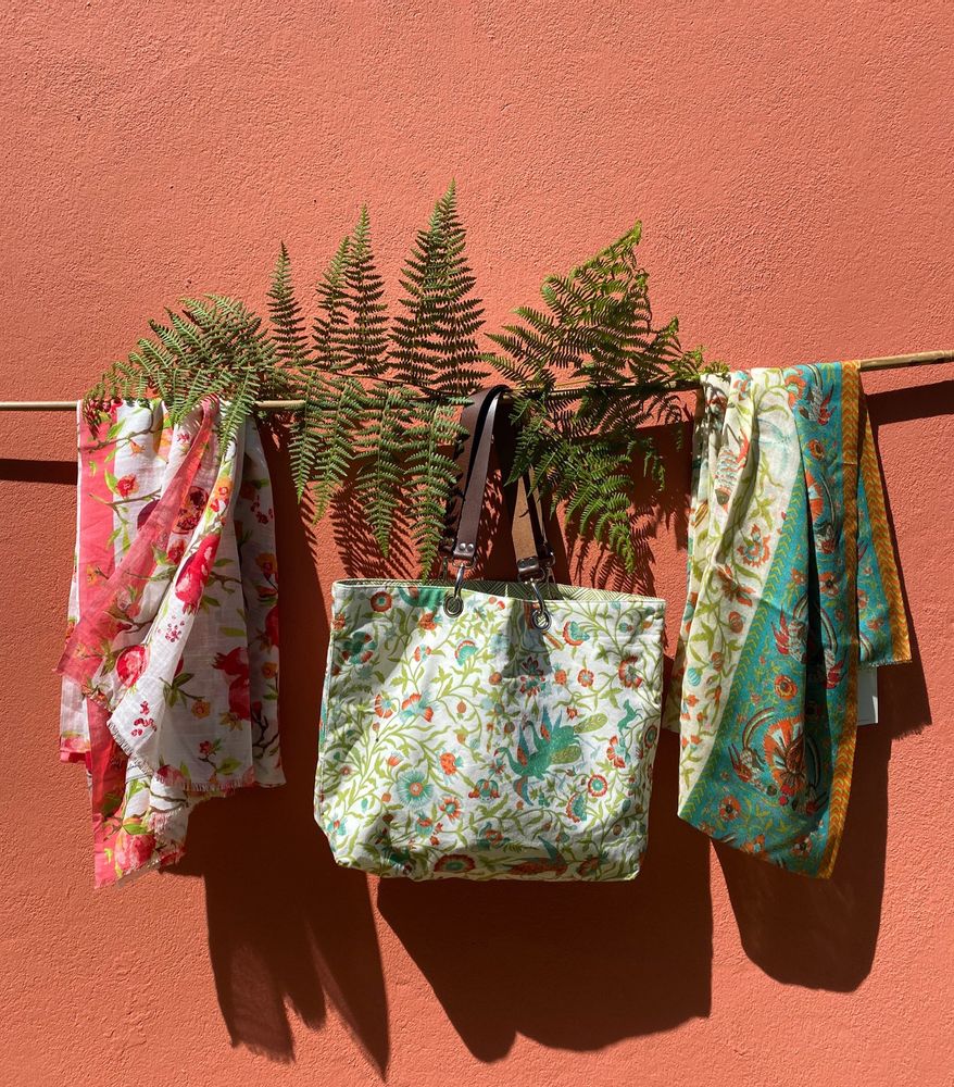 Sacs et cabas - SAC CABAS REVERSIBLE - anses amovibles en cuir - SUPPLEMENT D'AM / EPIGR'AM