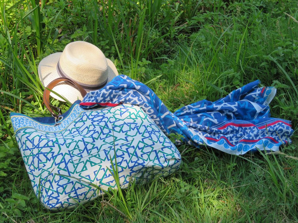 Sacs et cabas - SAC CABAS REVERSIBLE - anses amovibles en cuir - SUPPLEMENT D'AM / EPIGR'AM