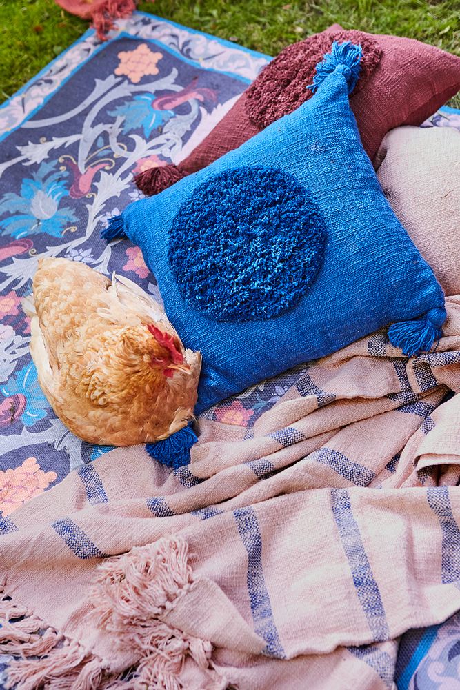 Coussins textile - Housses de coussins, plaids et linge de table en coton bio certifié GOTS - LIV INTERIOR