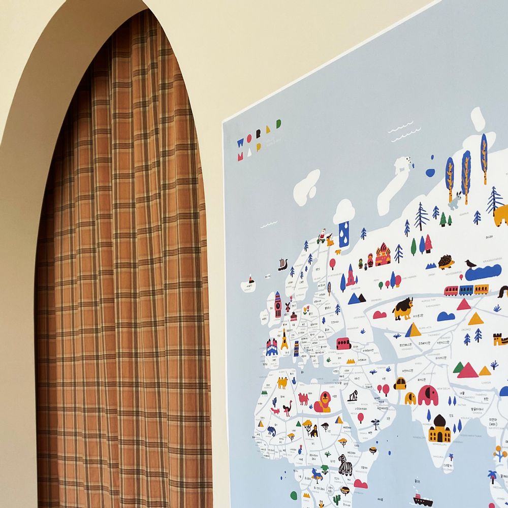 Poster - HELLO! WORLD MAP (waterproof world map) - ROUND GROUND