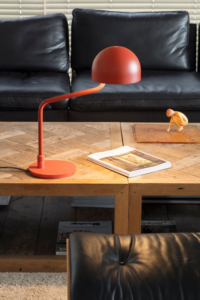 Desk lamps - The Officer Foot - RE-VOLT