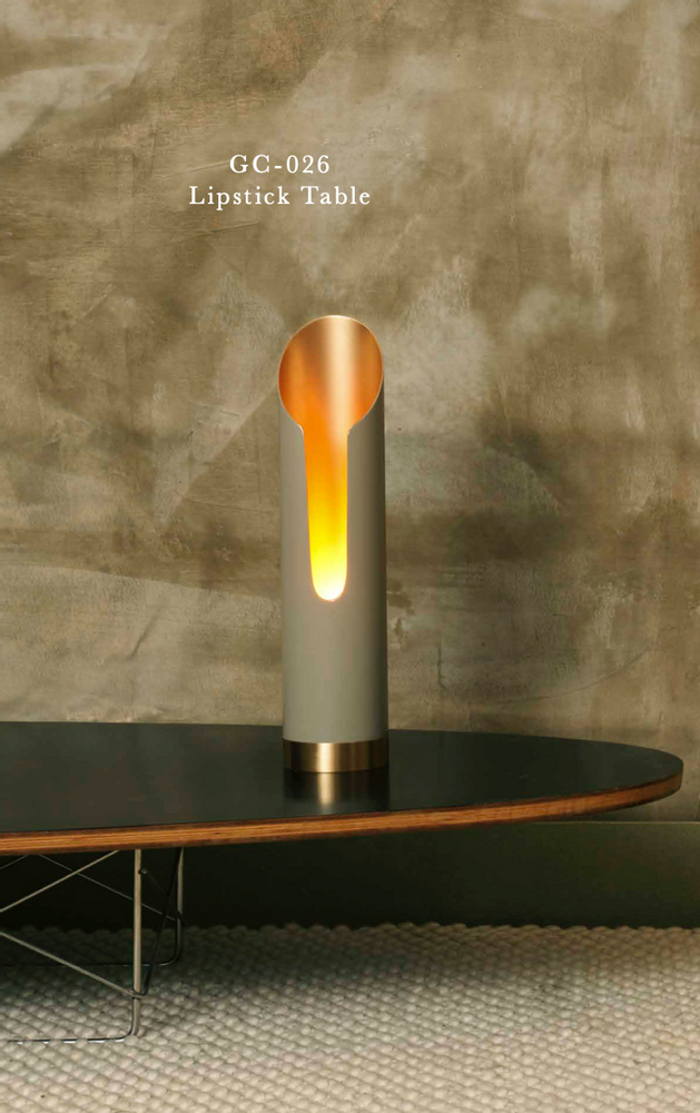 Office design and planning - LIPSTICK TABLE - GONG BY JO PLISMY