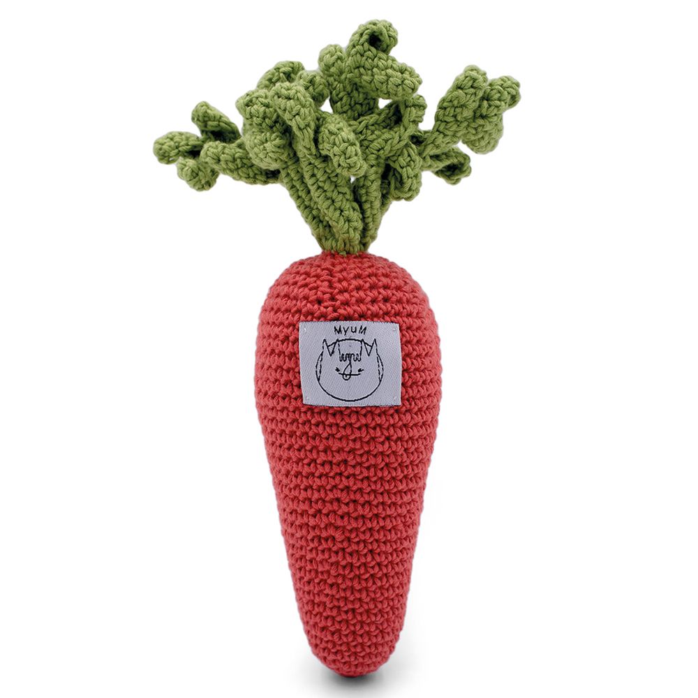 Cadeaux - CHARLOTTE LA CAROTTE - HOCHET POUR BÉBÉ EN COTON BIO - MYUM - THE VEGGY TOYS