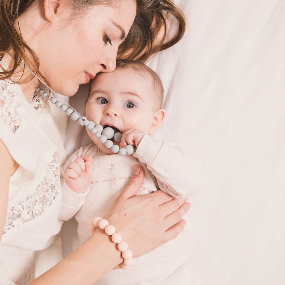 Gifts - Sam | Baby carrier, breastfeeding and Teething Necklace - MINTYWENDY
