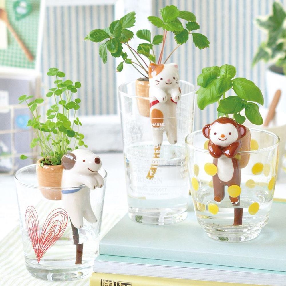 Children's decorative items - Shippon Watering Can - NOTED