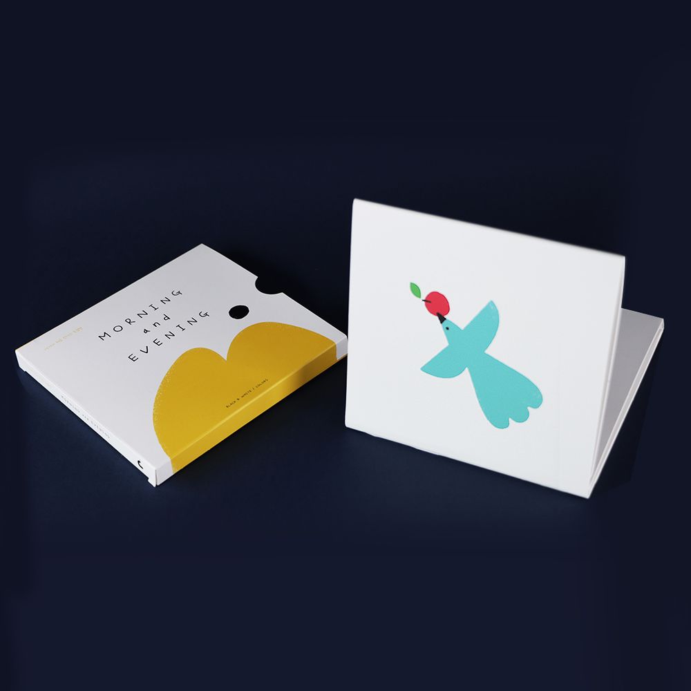 Decorative objects - MORNING and EVENING (baby's focus book) - ROUND GROUND