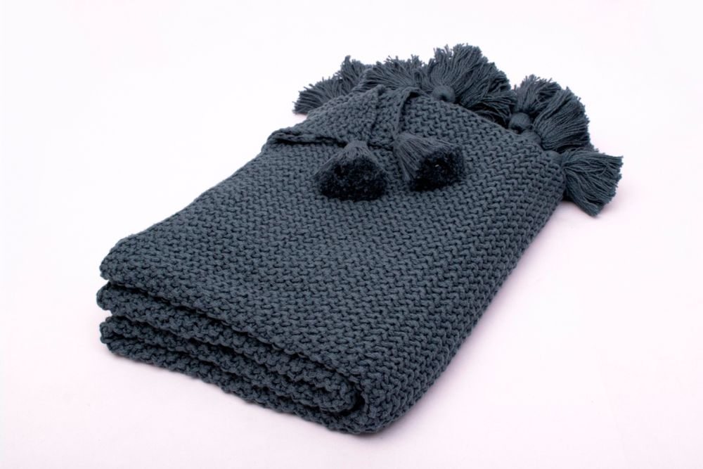 Plaids - BIG MOSS TASSELS THROW - KANODIA GLOBAL (P) LTD