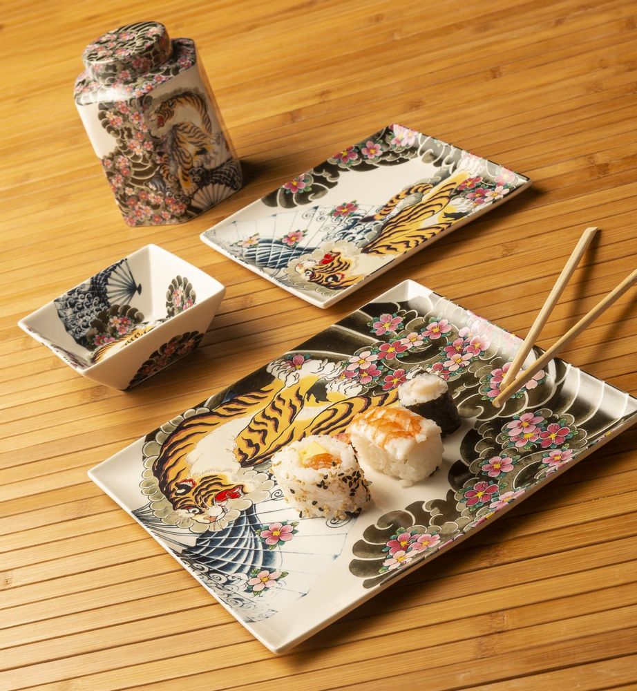 Decorative objects - Set of 4 porcelain platters Tatoo-age - PALAIS ROYAL