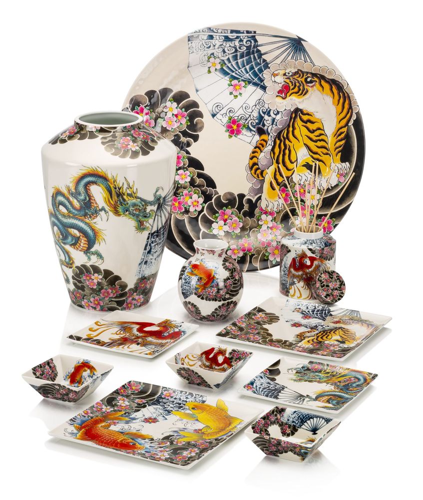 Decorative objects - Set of 4 porcelain platters Tatoo-age - PALAIS ROYAL