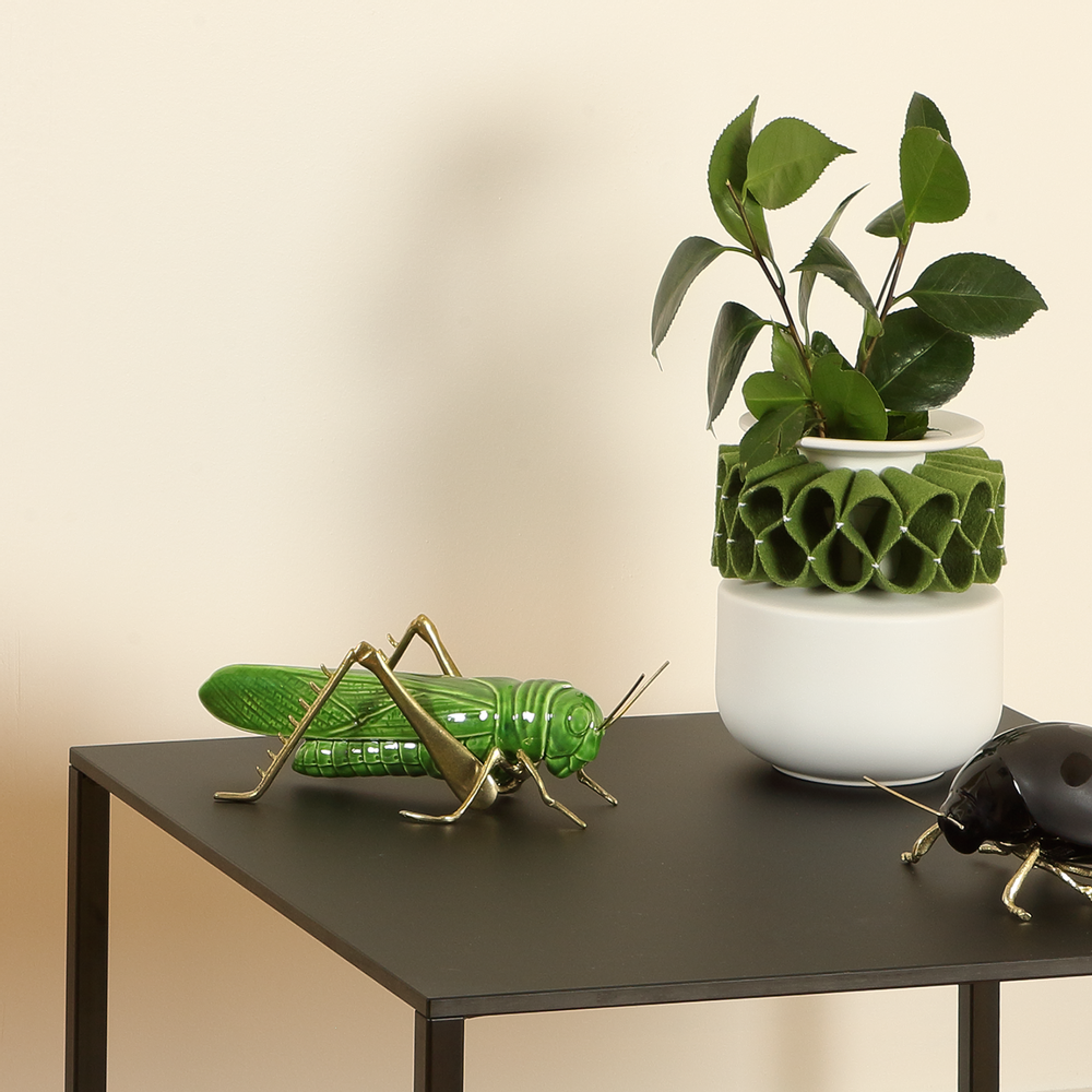 Objets design - Le calme de la sauterelle - Décoratif, ceramic - LABORATÓRIO D'ESTÓRIAS