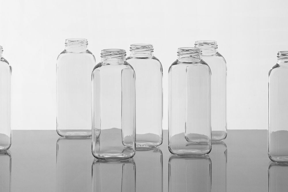 Gifts - HANDMADE GLASS BOTTLE (600ml)  SQUIREME. Y1 REUSABLE SUSTAINABLE - SQUIREME.