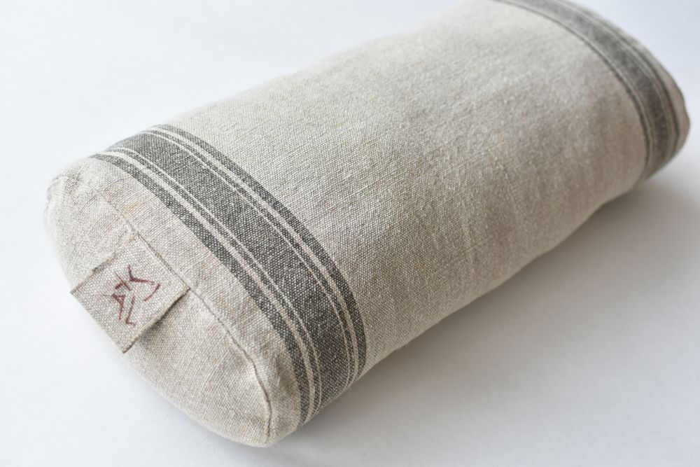 Fabric cushions - Coixí de pastor (Shepherd's pillow) - VITAL