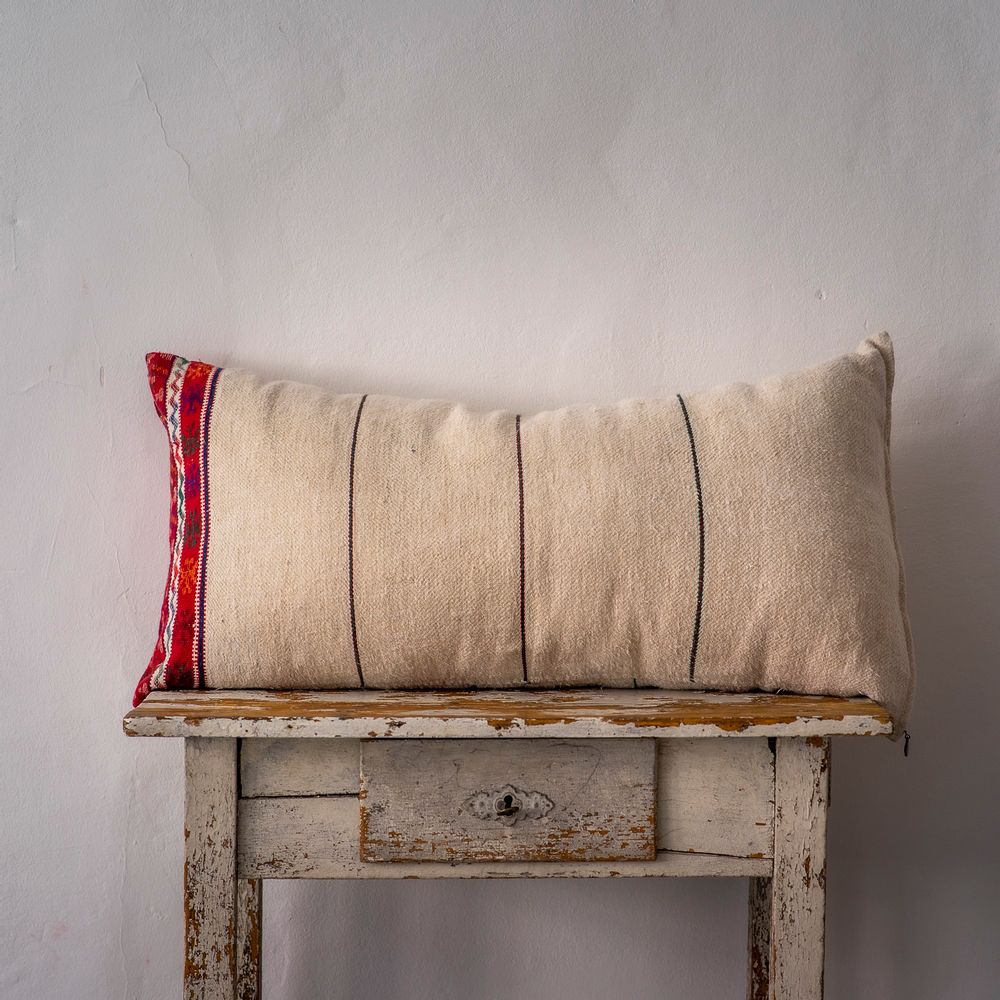 Couettes et oreillers - Oreiller : chanvre hongrois antique tissé à la main - LINEAGE BOTANICA - THE ART OF WELLBEING