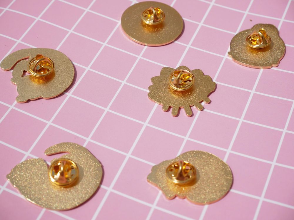 Apparel - Fairy Otter Pin - MALICIEUSE