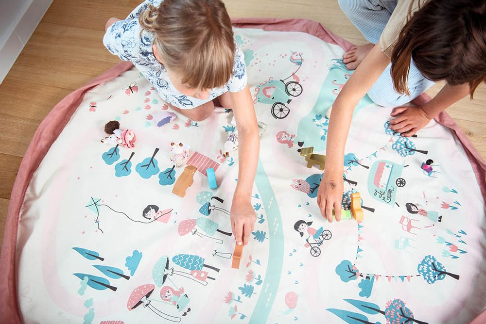 Gifts - WALK IN A PARK - Playmat/Toy Storage Bag - PLAY&GO