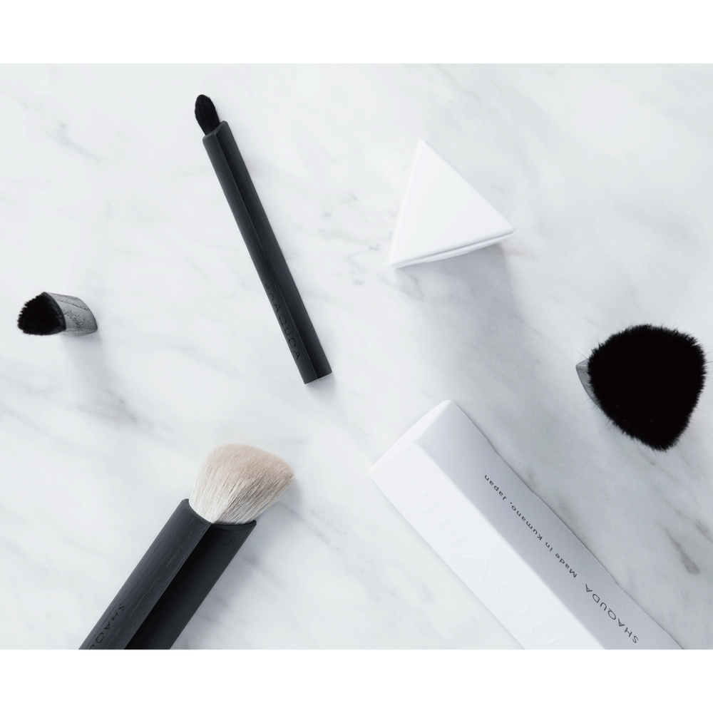 Objets design - 4 brosses, collection MISUMI - SHAQUDA