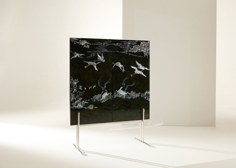 Unique pieces - WHITE CRANE, Double sided Mother-of-Pearl Room Divider/ Screen - ARIJIAN